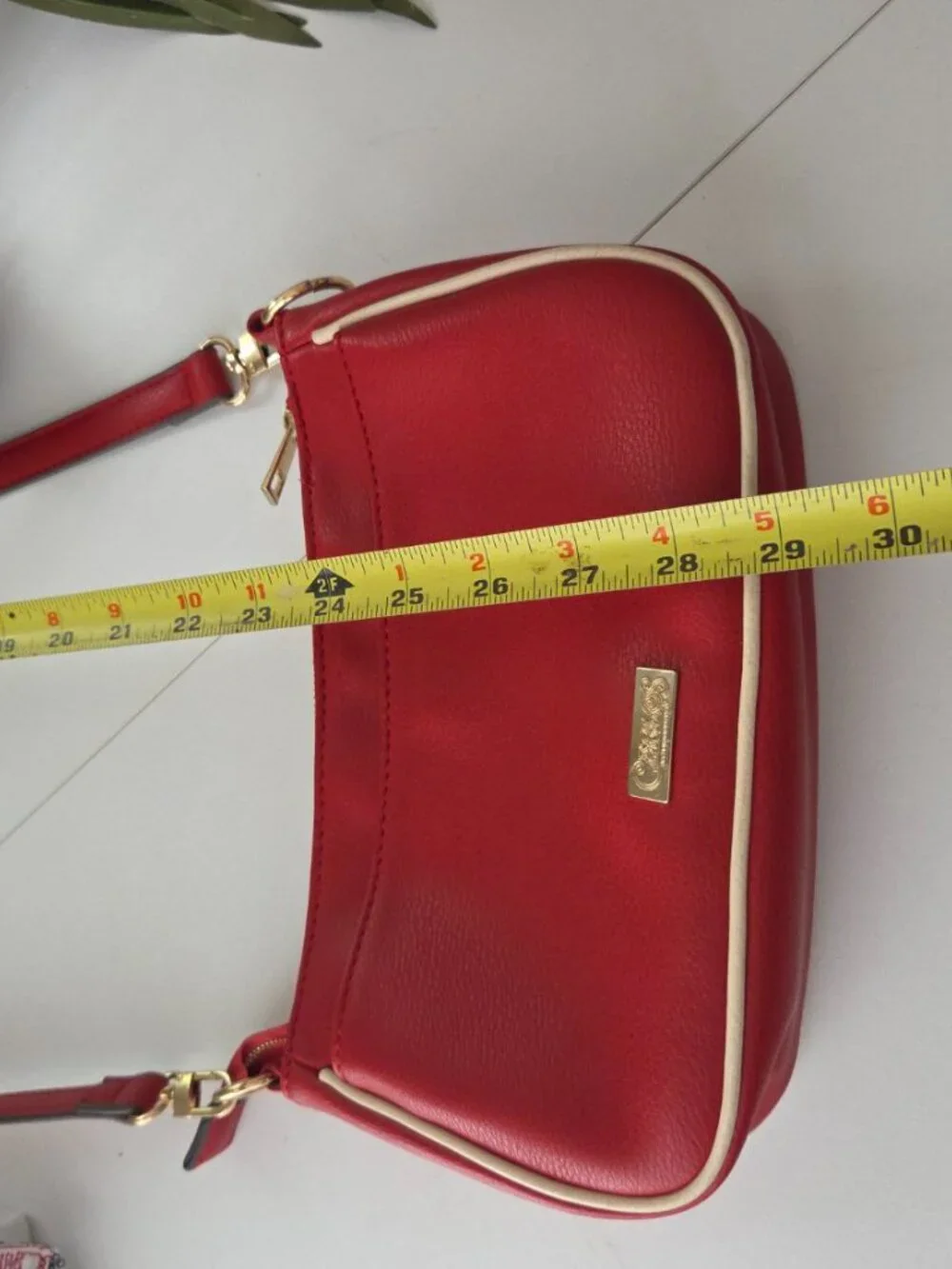 Carlos! By Carlos Santa I Red Crossbody Bag with detachable strap